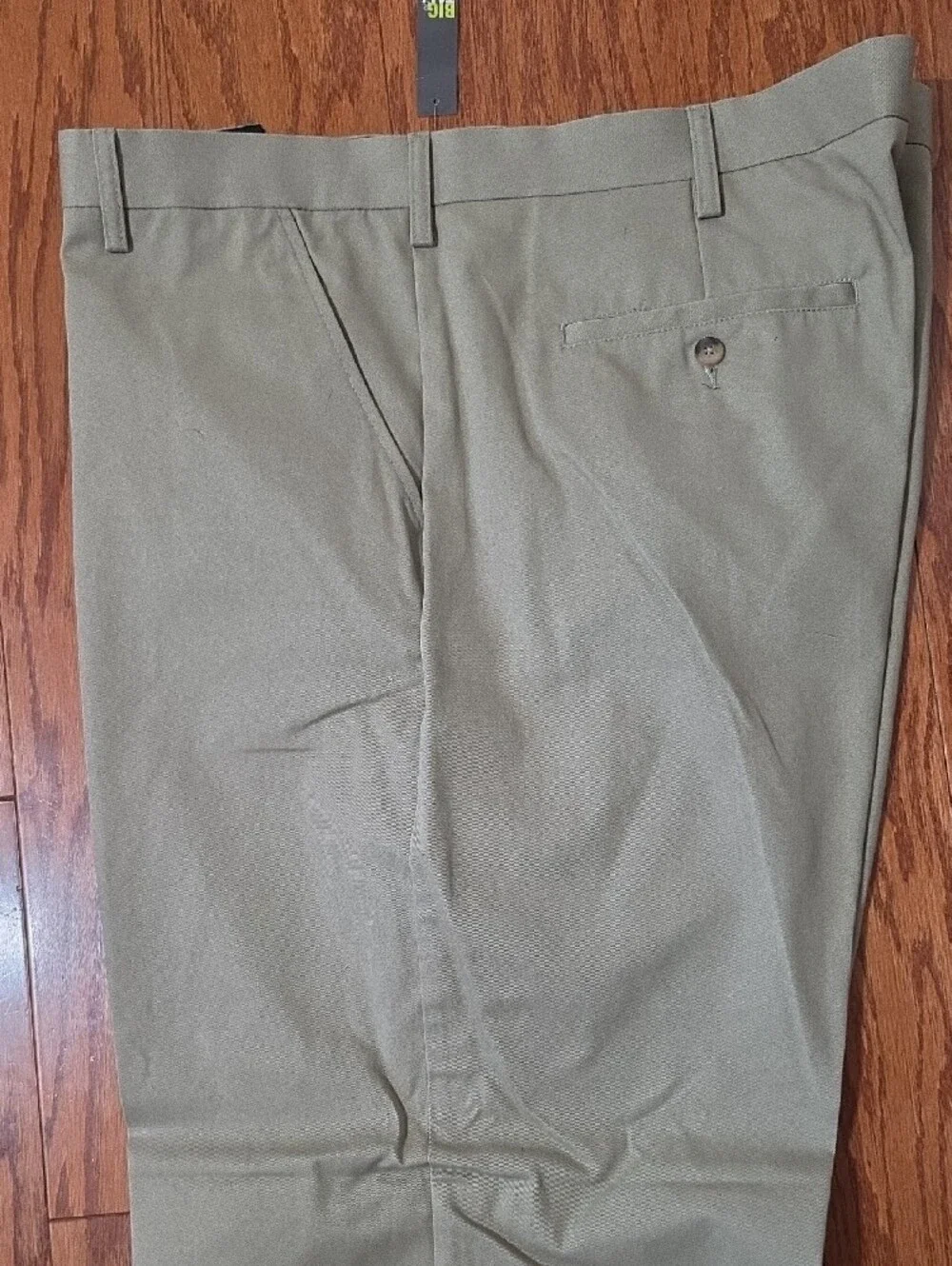 Croft & Barrow Men's Easy-Care Flat Front Chinos in Khaki